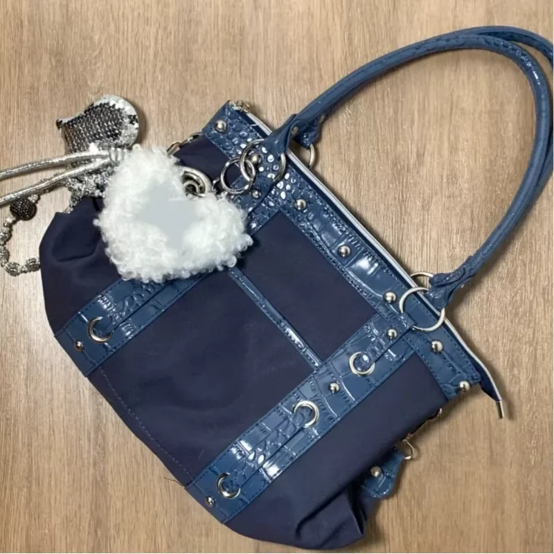 Retro Y2k Studded Tote Bag Color-blocked Zippered Tote Bag Casual And Versatile Bucket-shaped Large-capacity Shoulder Bag New
Retro Y2k Studded Tote Bag Color-blocked Zippered Tote Bag Casual And Versatile Bucket-shaped Large-capacity Shoulder Bag New