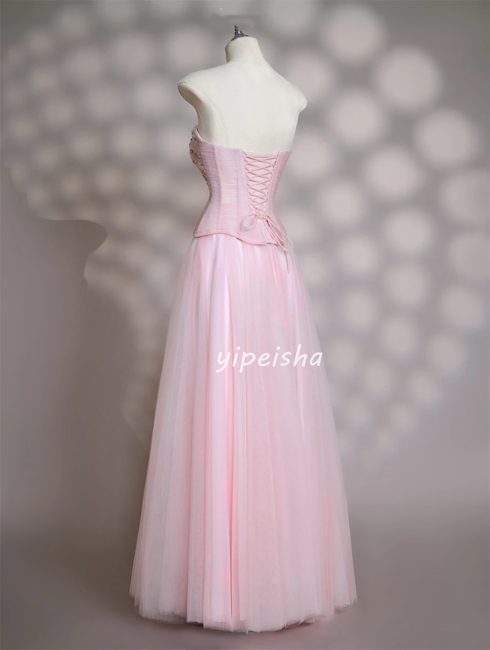 Customized Elegant Women Tulle Rhinestone Beading A-Line Evening Dresses Formal Strapless Sleeveless Floor Lenght Prom Dresses
Customized Elegant Women Tulle Rhinestone Beading A-Line Evening Dresses Formal Strapless Sleeveless Floor Lenght Prom Dresses