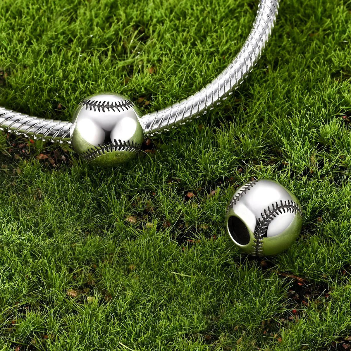 925 Sterling Silver Original Bead Realistic Baseball For Woman Men Fit Bracelet Diy Fine Jewelry
925 Sterling Silver Original Bead Realistic Baseball For Woman Men Fit Bracelet Diy Fine Jewelry