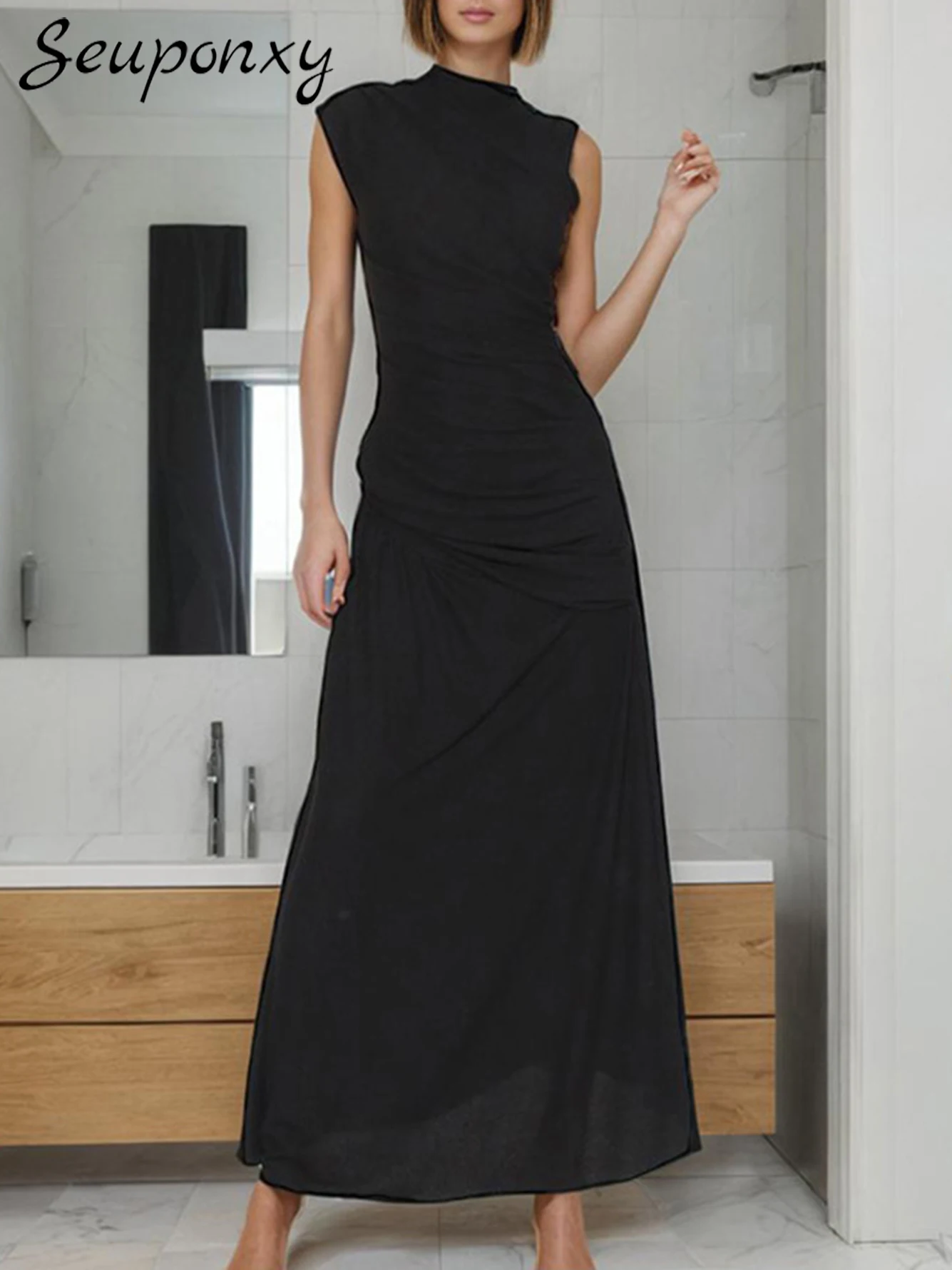 High Quality 2024 New Fashion Women'S Sexy O-Neck Sleeveless Pleated Maxi Bodycon Dress Elegant Evening Party Dress Vestidos
High Quality 2024 New Fashion Women'S Sexy O-Neck Sleeveless Pleated Maxi Bodycon Dress Elegant Evening Party Dress Vestidos