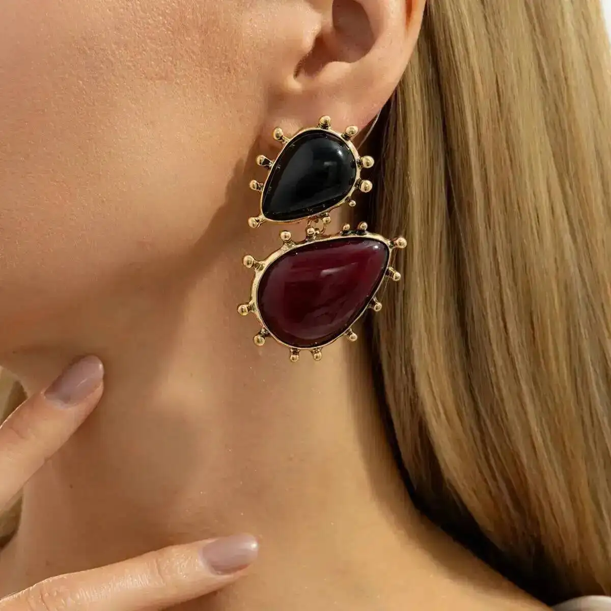 Vintage Irregular Resin Acrylic Water Drop Pendant Earrings Women Trendy Creative Geometry Party Jewelry Gift 2026 New
Vintage Irregular Resin Acrylic Water Drop Pendant Earrings Women Trendy Creative Geometry Party Jewelry Gift 2026 New