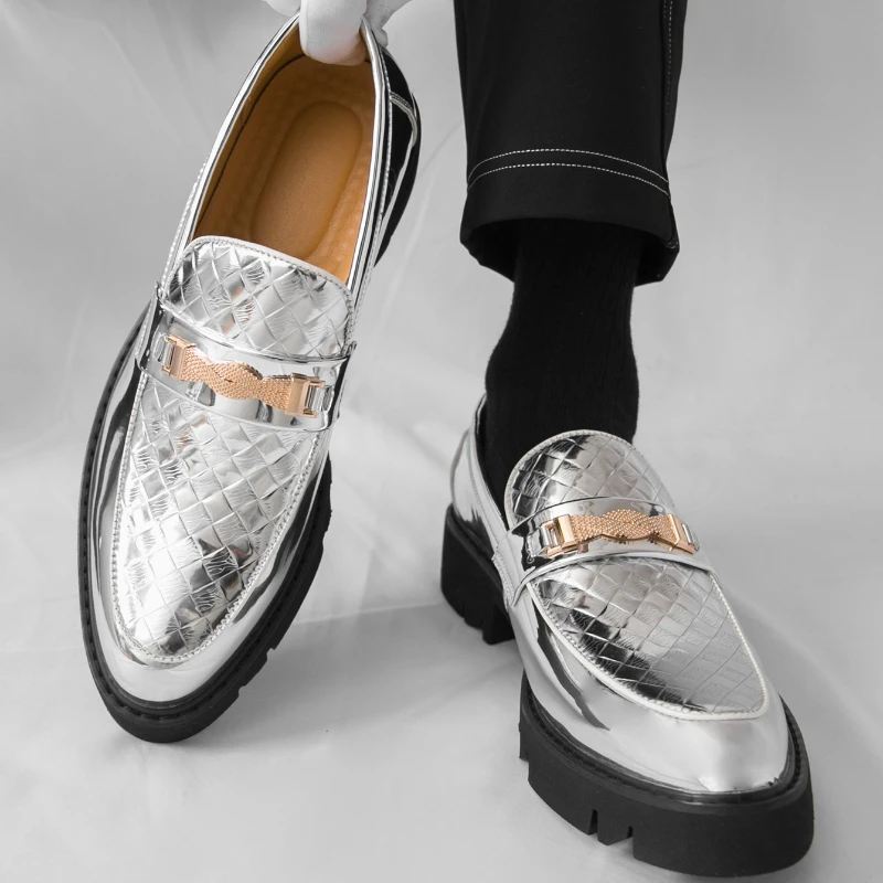 Новые мужские кожаные кроссовки в повседневном стиле, дышащие, для активного отдыха
Новые мужские кожаные кроссовки в повседневном стиле, дышащие, для активного отдыха