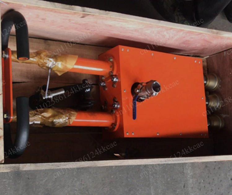 Single/Three Head Air Chipping Hammer, Suspension Type Pneumatic Scabbling Machine for Tunnel Wall Hairing Treatment
Single/Three Head Air Chipping Hammer, Suspension Type Pneumatic Scabbling Machine for Tunnel Wall Hairing Treatment
