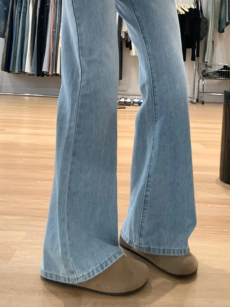 Light Wash Wide Leg Bell Bottom Jeans Women's Casual High Waist Long Cotton Denim Anti-Wrinkle Slimming Jeans for Pear Shaped...
Light Wash Wide Leg Bell Bottom Jeans Women's Casual High Waist Long Cotton Denim Anti-Wrinkle Slimming Jeans for Pear Shaped...