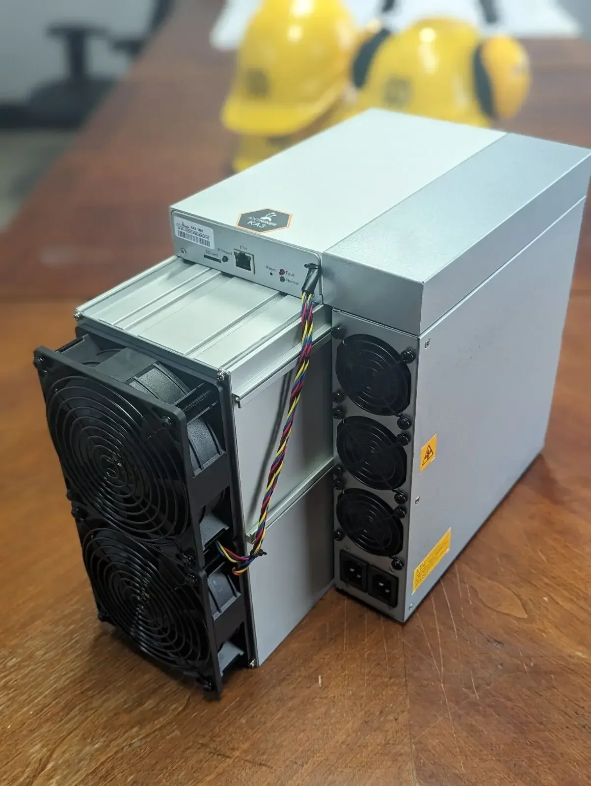 Летняя скидка 50% Лидер продаж для покупки 3 получить 1 бесплатно новый Antminer HS3 9Th/s 2070W HNS Miner
Летняя скидка 50% Лидер продаж для покупки 3 получить 1 бесплатно новый Antminer HS3 9Th/s 2070W HNS Miner