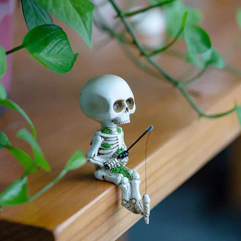 Creative Resin Fishing Skull Sculpture Ornaments Outdoor Courtyard Micro Landscape Skull Statue Craft Garden Decoration Statue
Creative Resin Fishing Skull Sculpture Ornaments Outdoor Courtyard Micro Landscape Skull Statue Craft Garden Decoration Statue