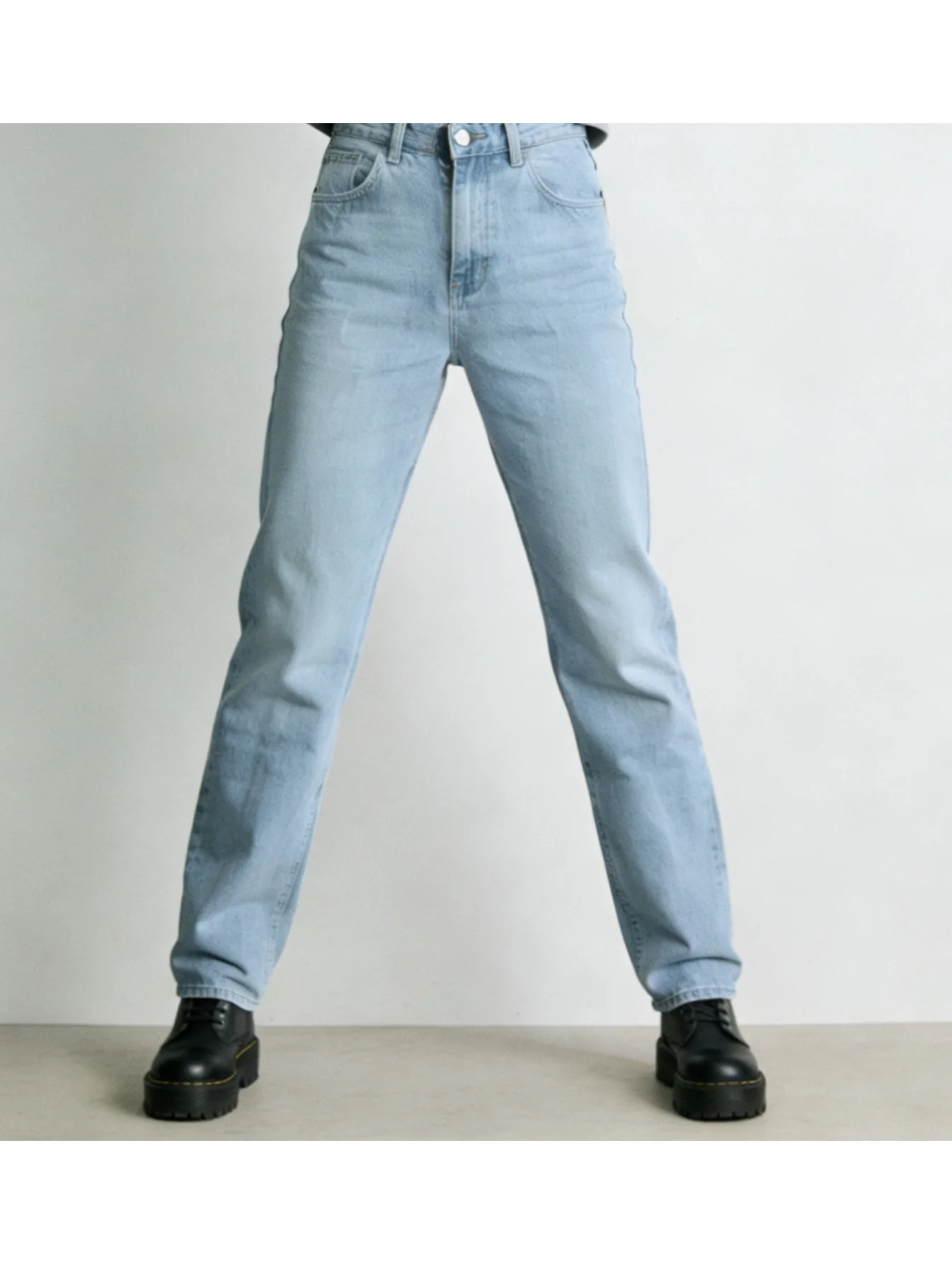 Высококачественные мужские эластичные узкие брюки — облегающий универсальный подарок
Высококачественные мужские эластичные узкие брюки — облегающий универсальный подарок