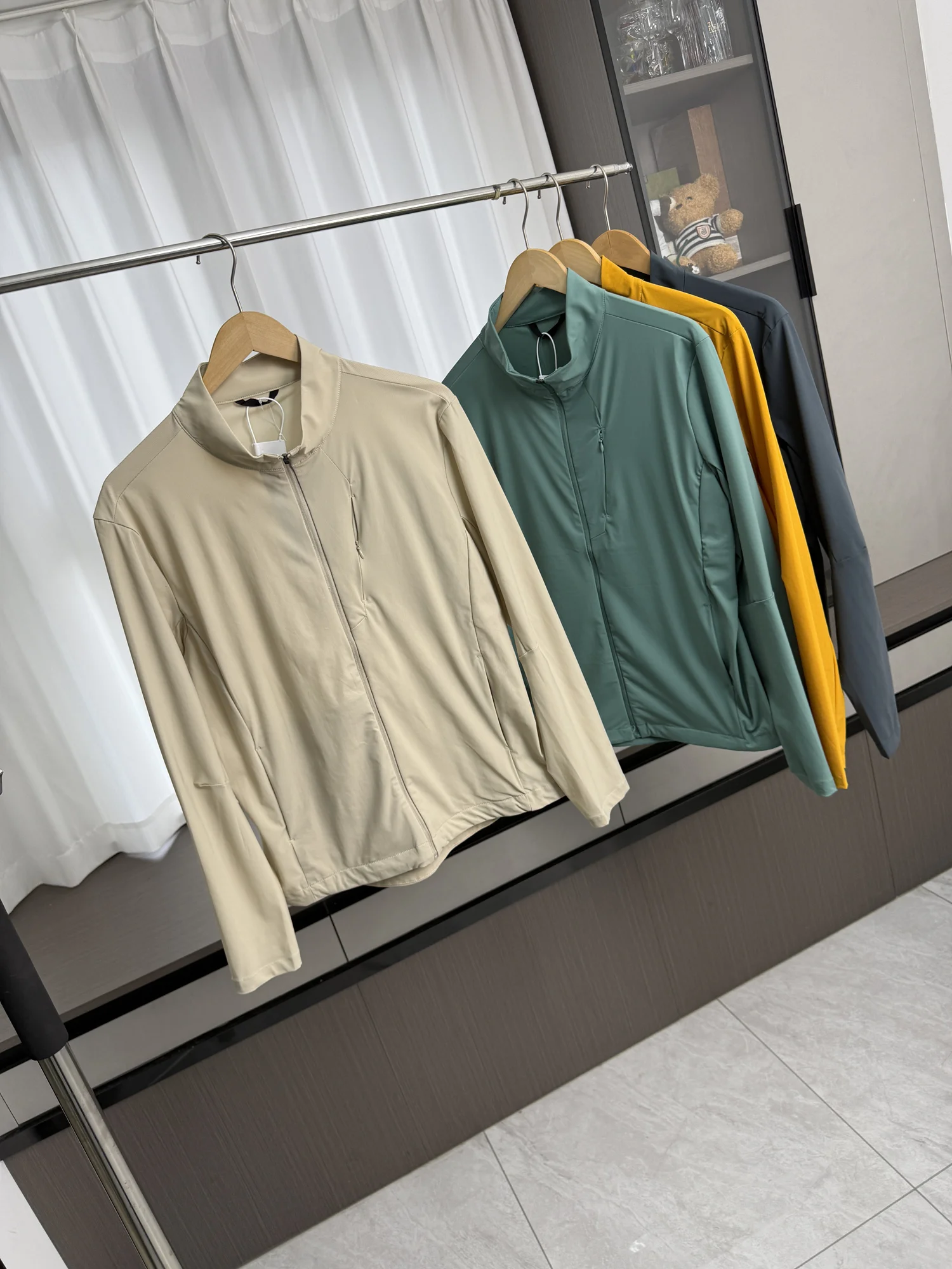 Strong Recommendation Cool Feeling Sun Protection Men's Outdoor Fashion Stand Collar Sporty Casual Jacket Outerwear
Strong Recommendation Cool Feeling Sun Protection Men's Outdoor Fashion Stand Collar Sporty Casual Jacket Outerwear
