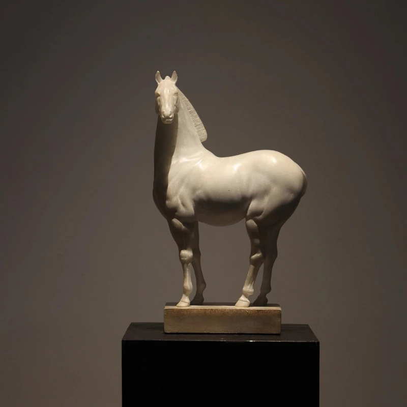 Vintage Home Decor Lucky Horse Statue Ornament High-end Living Room Entrance Office Desk Accessories Feng Shui Animal Sculpture
Vintage Home Decor Lucky Horse Statue Ornament High-end Living Room Entrance Office Desk Accessories Feng Shui Animal Sculpture