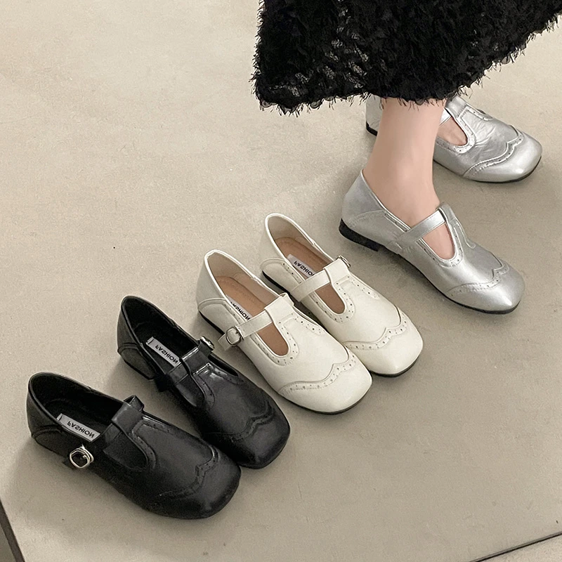 Retro Round Toe T Strap Mary Jane Shoes Women Buckle Flat Pumps Soft Sole Casual Dress Shoes For Daily Office Wear All Season
Retro Round Toe T Strap Mary Jane Shoes Women Buckle Flat Pumps Soft Sole Casual Dress Shoes For Daily Office Wear All Season