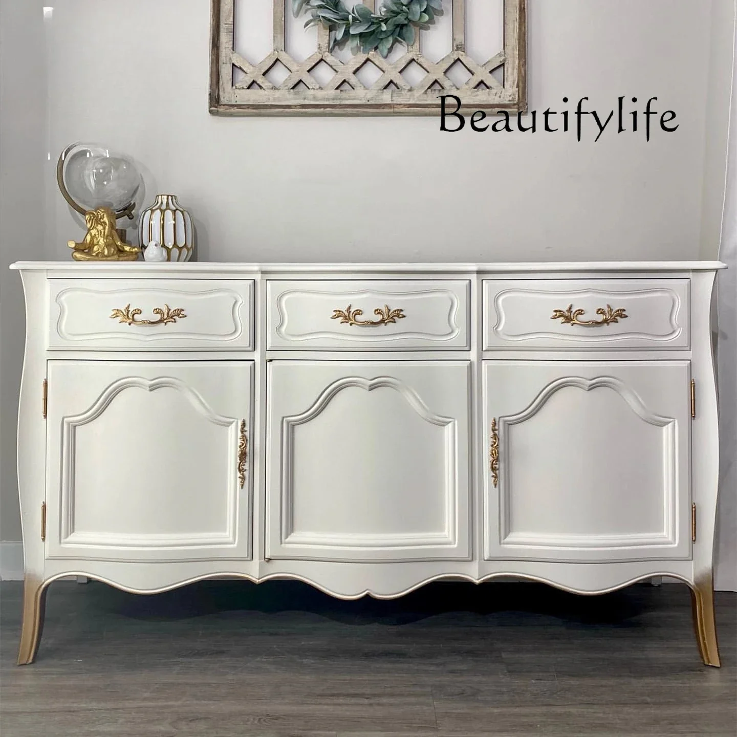 French solid wood retro dining side cabinet American solid wood carving three doors against the wall storage cabinet
French solid wood retro dining side cabinet American solid wood carving three doors against the wall storage cabinet