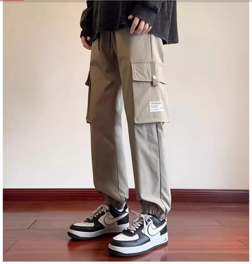 New multi pocket pure cotton casual pants winter 2024 spring and autumn work pants men's pants with plush pants loose straight l
New multi pocket pure cotton casual pants winter 2024 spring and autumn work pants men's pants with plush pants loose straight l