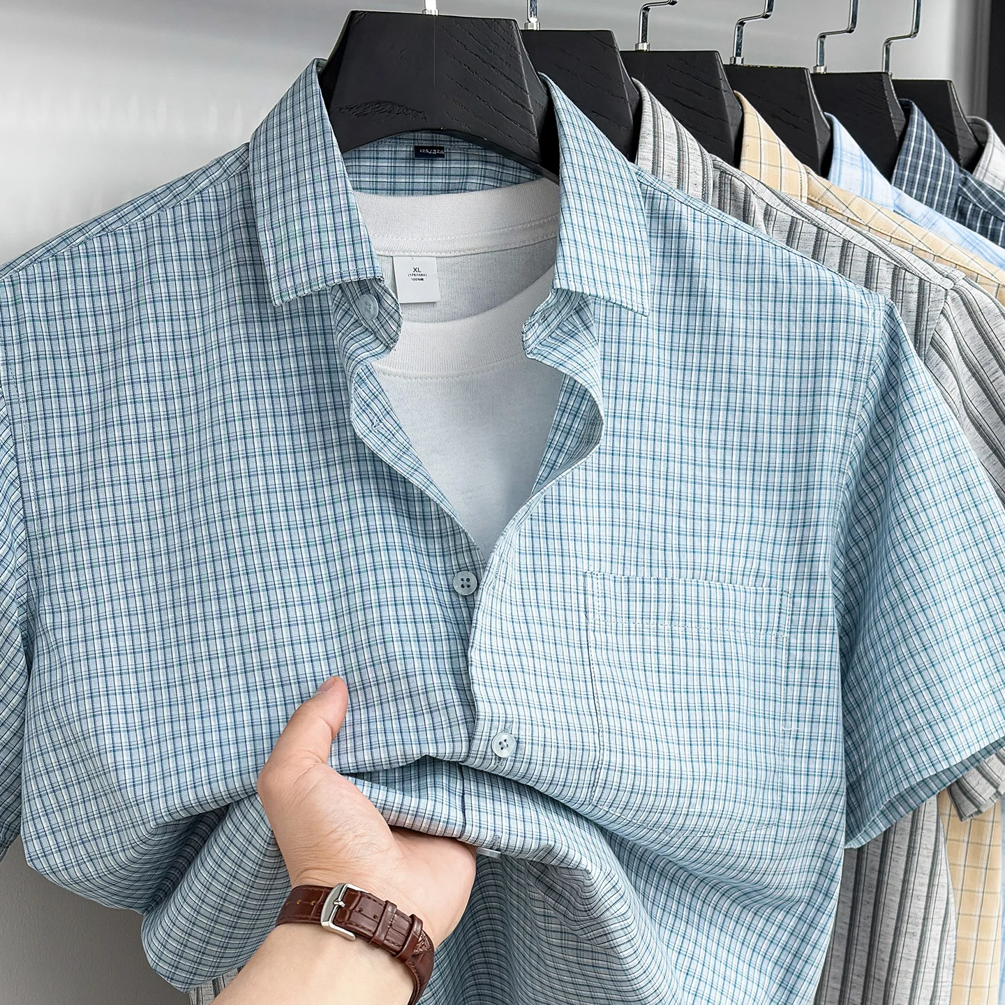 New Summer Mens Plaid Shirts Short Sleeve Casual Thin Linen Cotton Soft Comfort Slim Daily Streetwear Style Luxury Male Clothes
New Summer Mens Plaid Shirts Short Sleeve Casual Thin Linen Cotton Soft Comfort Slim Daily Streetwear Style Luxury Male Clothes
