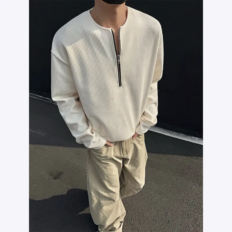Spring Long Sleeved T-shirt Men Casual Pleated T Shirt Men Streetwear Korean Loose Zipper Pullover T Shirt Mens Sweatshirt
Spring Long Sleeved T-shirt Men Casual Pleated T Shirt Men Streetwear Korean Loose Zipper Pullover T Shirt Mens Sweatshirt