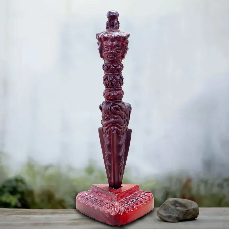 Red sandalwood three-sided Puba diamond peg solid wood diamond pestle with base height 23cm treasure pestle
Red sandalwood three-sided Puba diamond peg solid wood diamond pestle with base height 23cm treasure pestle