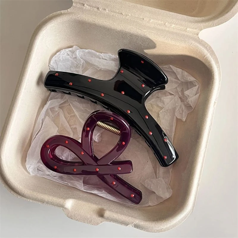 1/2pcs Vintage Hair Clips Korean Blue Polka Dot Red Bow Hair Clip Designer Luxury Shark Clip Women's Headdress Accessories
1/2pcs Vintage Hair Clips Korean Blue Polka Dot Red Bow Hair Clip Designer Luxury Shark Clip Women's Headdress Accessories