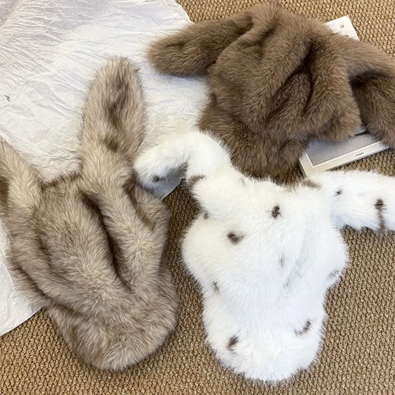 Милая плюшевая шапка с кроличьими ушками, мягкая и приятная для кожи ткань, повседневная прогулка и индивидуальное сочетание
Милая плюшевая шапка с кроличьими ушками, мягкая и приятная для кожи ткань, повседневная прогулка и индивидуальное сочетание