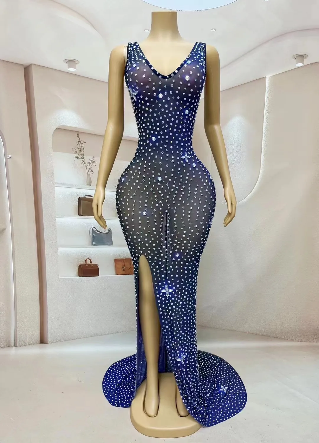Pearls Rhinestones Transparent Split Dress Evening Birthday Celebrate Sleeveless Party Dance Performance Photoshoot Dress
Pearls Rhinestones Transparent Split Dress Evening Birthday Celebrate Sleeveless Party Dance Performance Photoshoot Dress