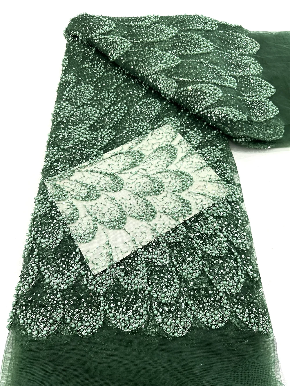 2025 France High-End Luxury Elegant green Handmade Beaded Lace Fabric Nigerian With Sequins Mesh Lace Fabric For Wedding Dress
2025 France High-End Luxury Elegant green Handmade Beaded Lace Fabric Nigerian With Sequins Mesh Lace Fabric For Wedding Dress