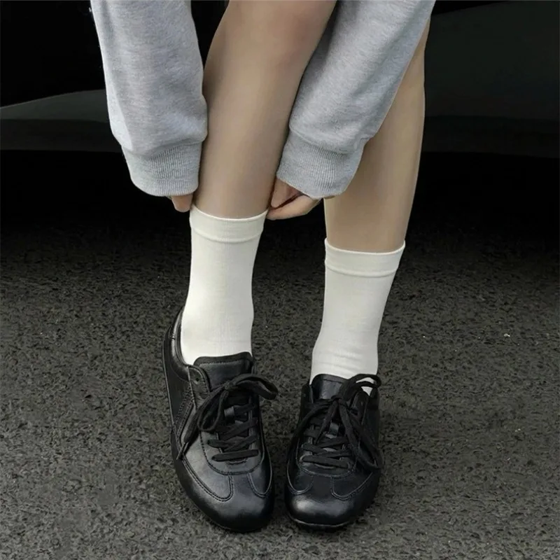 Classic Women's Shoes Fashion Retro Moral Training Shoes for Woman Exquisite Sports Casual Shoe Designer Shoes Zapatos De Mujer
Classic Women's Shoes Fashion Retro Moral Training Shoes for Woman Exquisite Sports Casual Shoe Designer Shoes Zapatos De Mujer