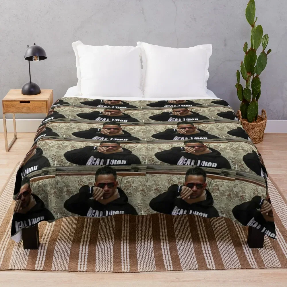 Crying Situation with a Neck brace Throw Blanket warm winter Soft heavy to sleep Blankets
Crying Situation with a Neck brace Throw Blanket warm winter Soft heavy to sleep Blankets