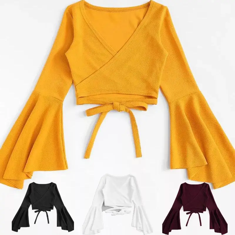 Summer Sexy Long Sleeve T-Shirt Coat Ladies Blouse Women Tops Lace Snowflake Print V-Neck Button Detail Polyester Blend
Summer Sexy Long Sleeve T-Shirt Coat Ladies Blouse Women Tops Lace Snowflake Print V-Neck Button Detail Polyester Blend