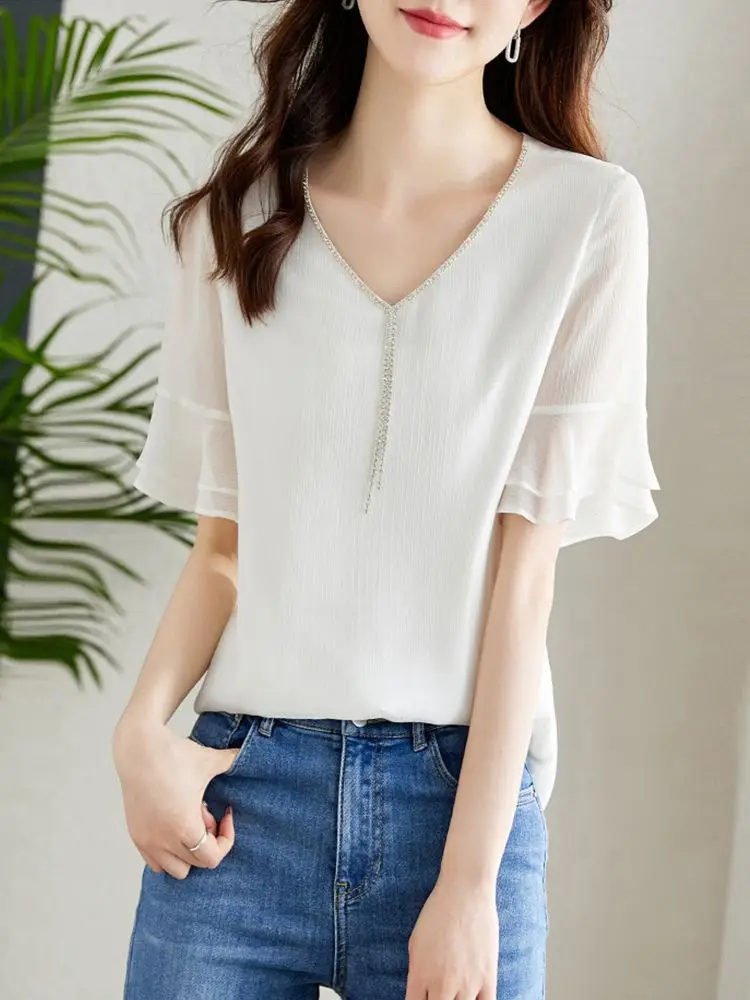 Lotus Leaf Sleeve V-neck Chiffon Blouse Women's Summer New Loose Slimming White Top
Lotus Leaf Sleeve V-neck Chiffon Blouse Women's Summer New Loose Slimming White Top