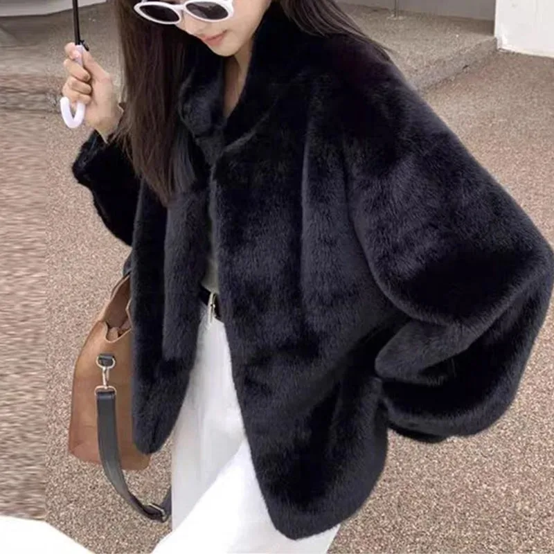 Luxury Mink Fur Loose Stand Collar Fur Coat Women Fashion Winter Outdoor Casual Office Lady All-match Cardigans Woolen Jackets
Luxury Mink Fur Loose Stand Collar Fur Coat Women Fashion Winter Outdoor Casual Office Lady All-match Cardigans Woolen Jackets