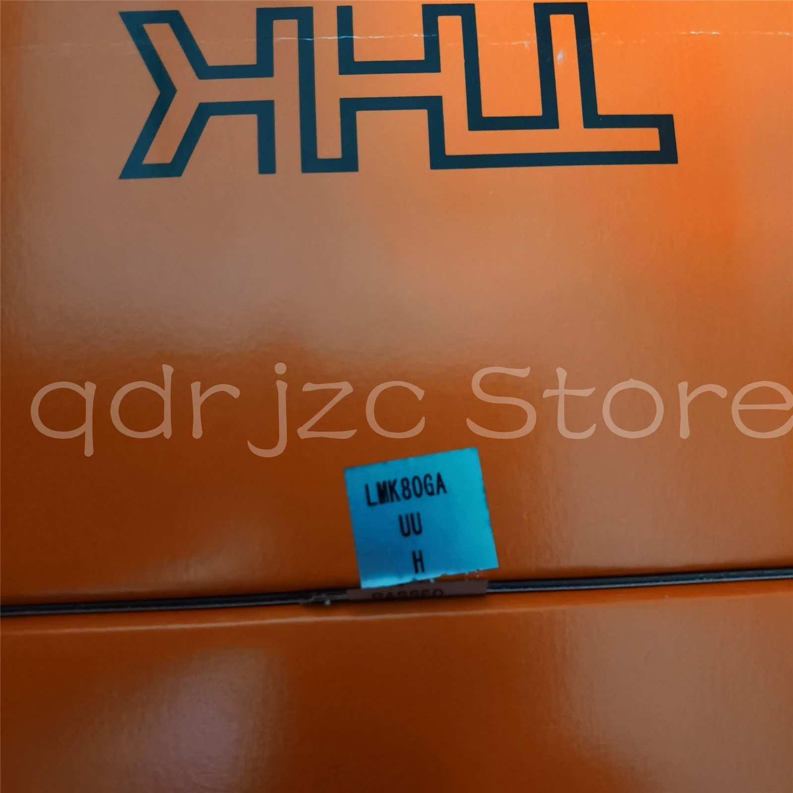 THK Square Flange Linear Bearing LMK80GAUU = SDMK80UU
THK Square Flange Linear Bearing LMK80GAUU = SDMK80UU