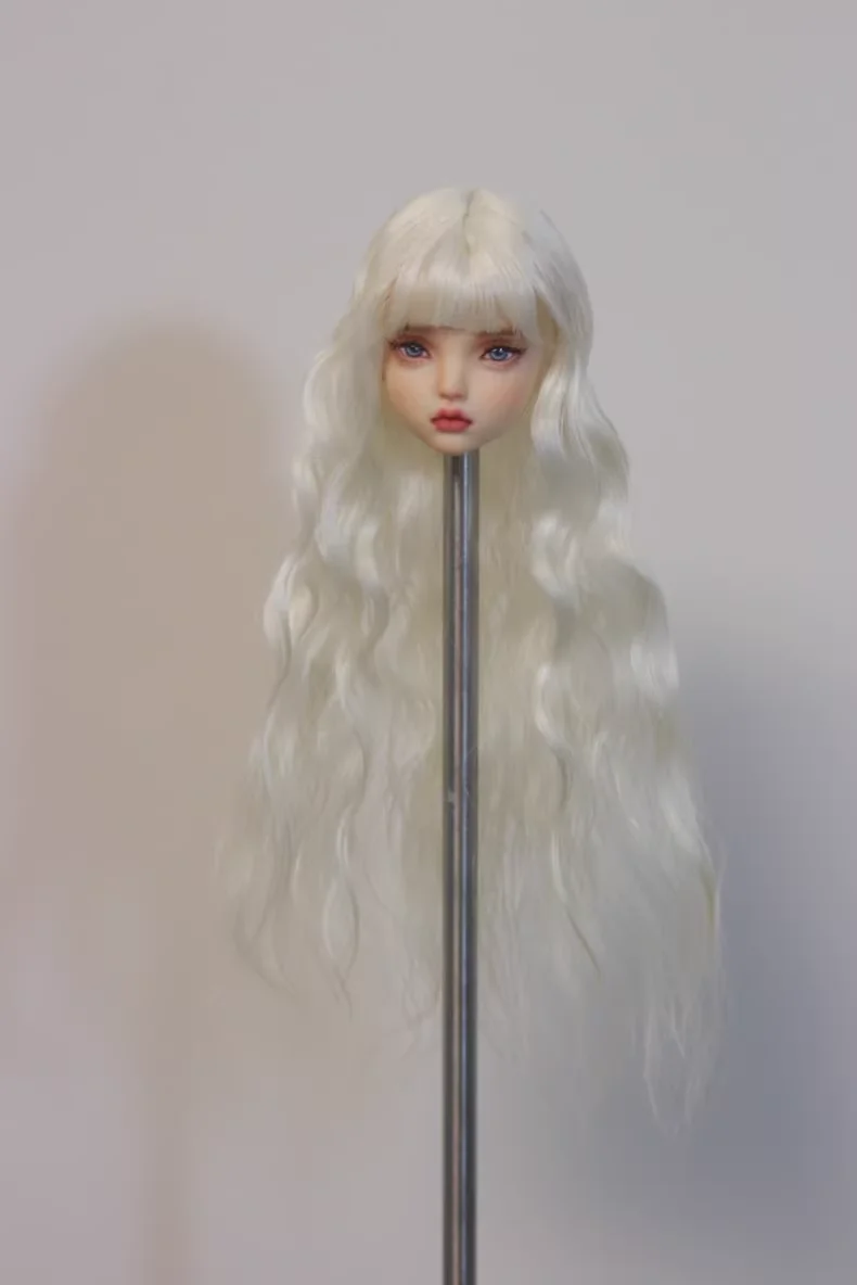 DIY 1/6 Scale Wig Head Circumference 10cm Model Combing Mohair Natural Curls Hard-headed Shell Handmade fit Bedoll Vivi Doll
DIY 1/6 Scale Wig Head Circumference 10cm Model Combing Mohair Natural Curls Hard-headed Shell Handmade fit Bedoll Vivi Doll