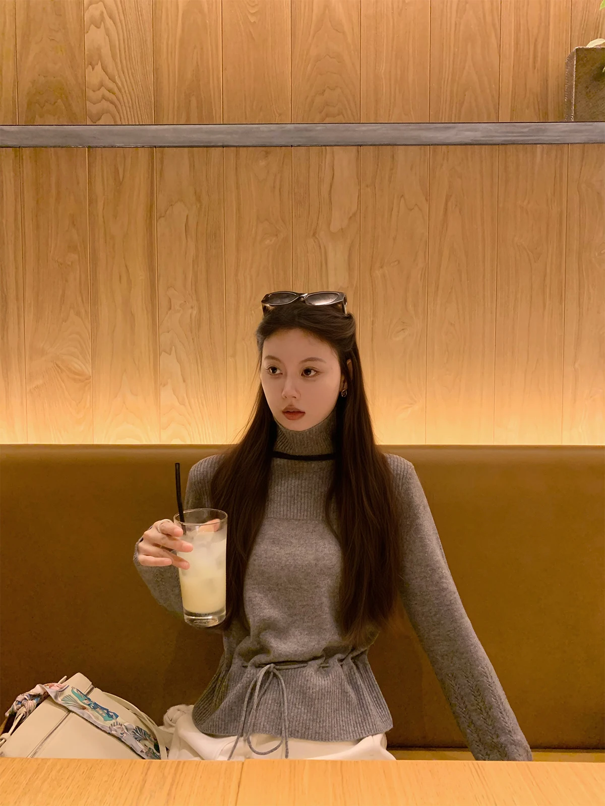 Seeyouiceland Heavy Industry Knitted Wool Sweater 00% Wool Clex Ele Overseas Princ Sle Women's Knitwear
Seeyouiceland Heavy Industry Knitted Wool Sweater 00% Wool Clex Ele Overseas Princ Sle Women's Knitwear