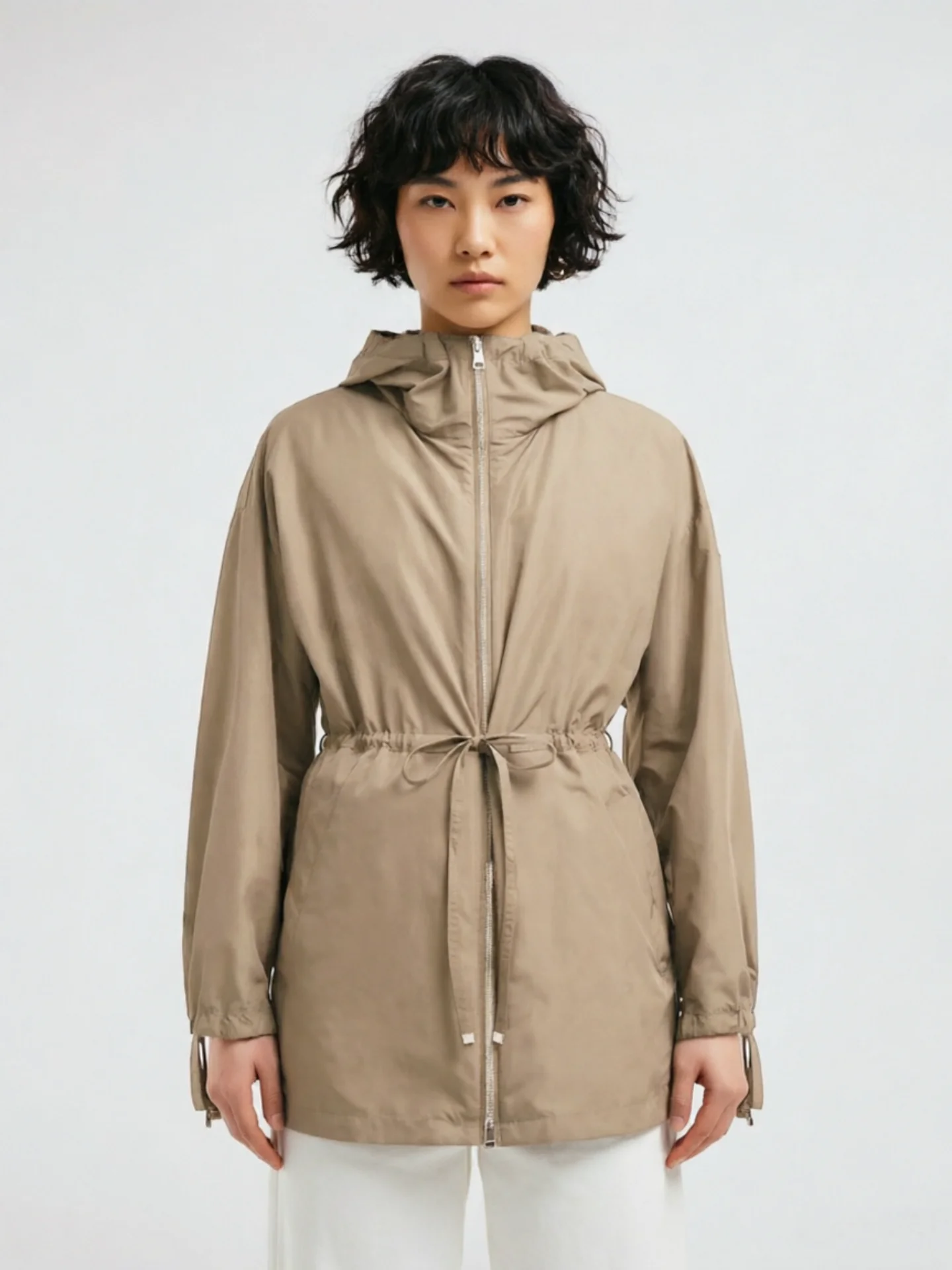Outdoor Casual Long Sleeve Hooded Sun Protection Jacket Women's Loose Fit Drawstring Adjustable Cuff Coat Functional Composit...
Outdoor Casual Long Sleeve Hooded Sun Protection Jacket Women's Loose Fit Drawstring Adjustable Cuff Coat Functional Composit...