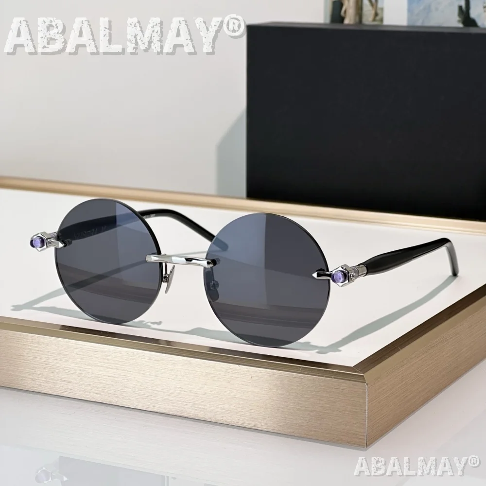 Top High Quality Sunglasses for Men and Women Maske P50 SIZE 51-18 Style UV400 Retro Fashion Special Design Sun Glasses with box
Top High Quality Sunglasses for Men and Women Maske P50 SIZE 51-18 Style UV400 Retro Fashion Special Design Sun Glasses with box