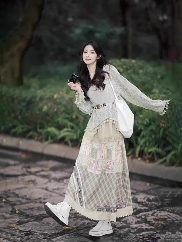 Chic Hollow out Tassel Top And Half Skirt Two Piece Set for Women Spring 2026 New Style Casual Fashion Ensemble
Chic Hollow out Tassel Top And Half Skirt Two Piece Set for Women Spring 2026 New Style Casual Fashion Ensemble