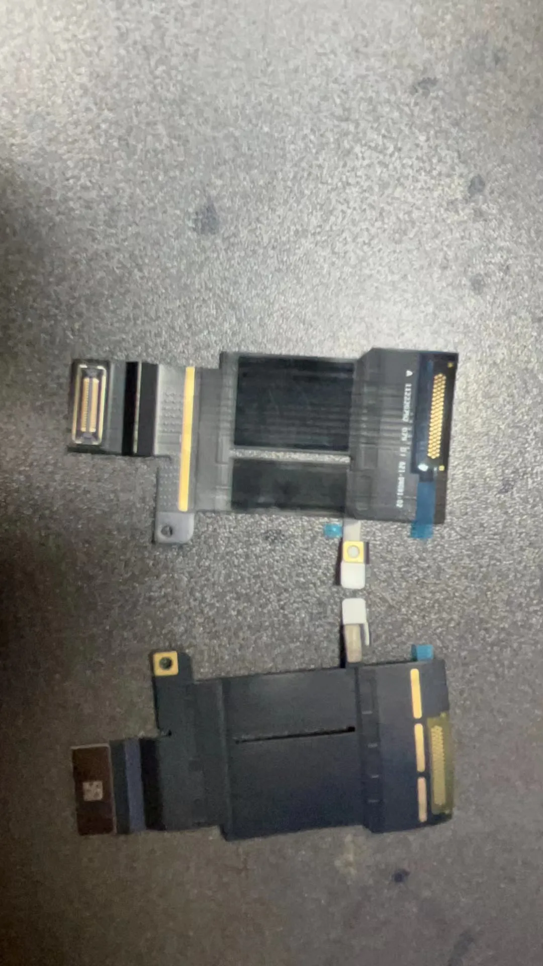 Оригинальный новый кабель A2941 LCD LVDs для MacBook Air Retina M2 15,3 дюйма ЖК-дисплей светодиодный кабель LVDS 821-04091-A
Оригинальный новый кабель A2941 LCD LVDs для MacBook Air Retina M2 15,3 дюйма ЖК-дисплей светодиодный кабель LVDS 821-04091-A