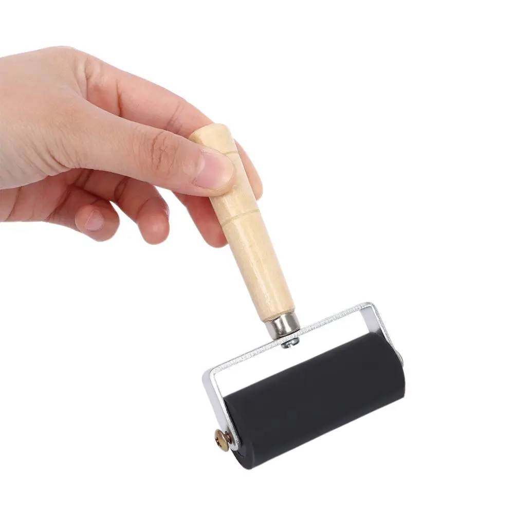 Для детей резиновый валик Brayer 6 см инструмент для штамповки гравюра ролик художественный инструмент для рисования чернил
Для детей резиновый валик Brayer 6 см инструмент для штамповки гравюра ролик художественный инструмент для рисования чернил