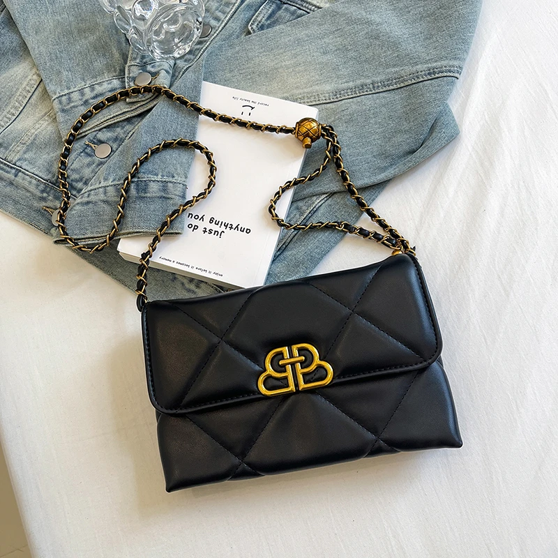 2024 New women's bag Black diamond chain small square bag luxury designer shoulder bags bolsos de asa superior
2024 New women's bag Black diamond chain small square bag luxury designer shoulder bags bolsos de asa superior