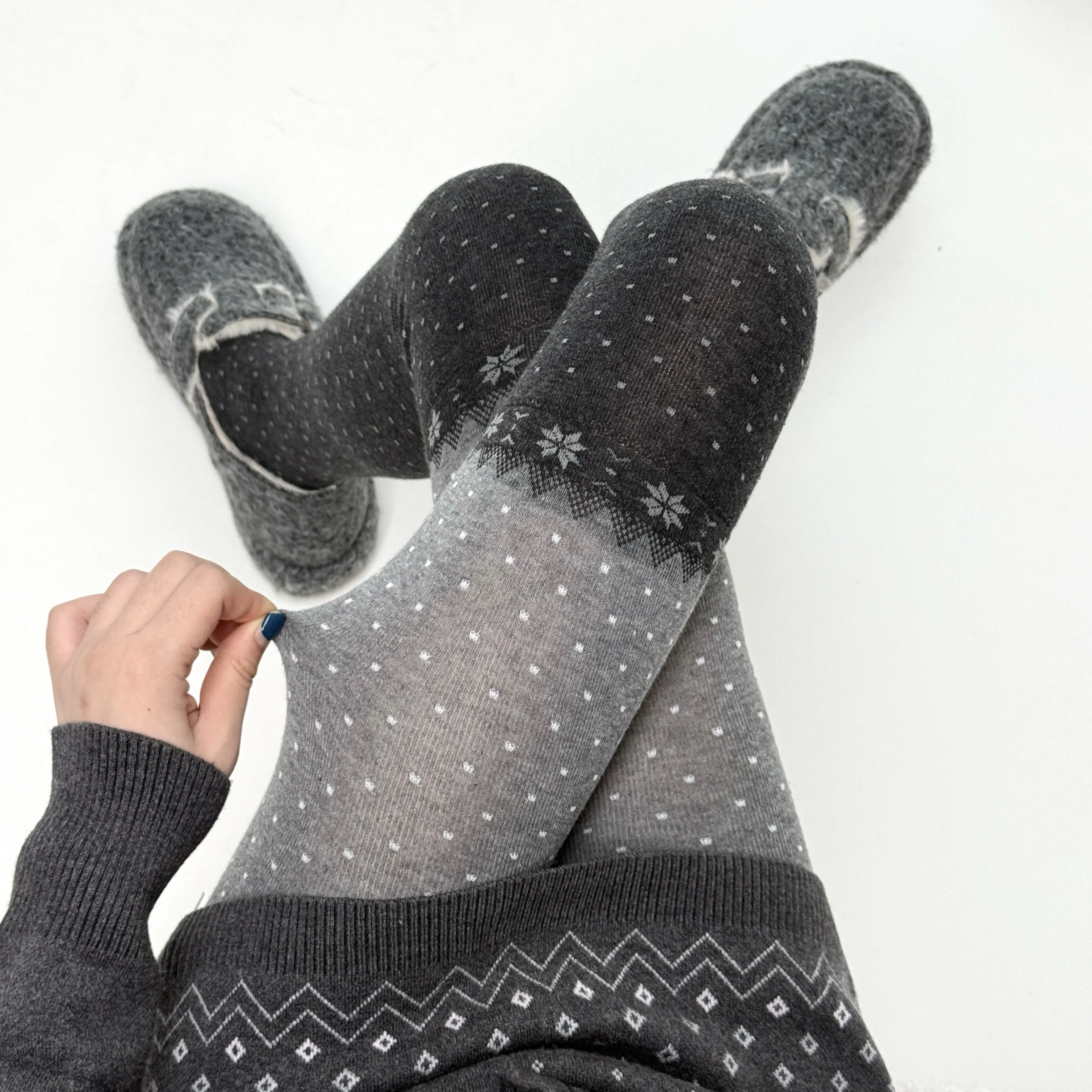 Women's Tights Autumn and Winter Color Matching Thigh High Stockings Pantyhose Women Lingerie Slim Stockings Polka Dot Pantyhose
Women's Tights Autumn and Winter Color Matching Thigh High Stockings Pantyhose Women Lingerie Slim Stockings Polka Dot Pantyhose