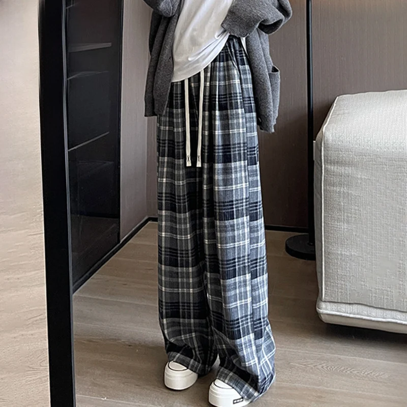 Корейские винтажные клетчатые брюки, женские повседневные широкие брюки контрастного цвета с драпировкой, осенние модные свободные уличные брюки на шнуровке
Корейские винтажные клетчатые брюки, женские повседневные широкие брюки контрастного цвета с драпировкой, осенние модные свободные уличные брюки на шнуровке