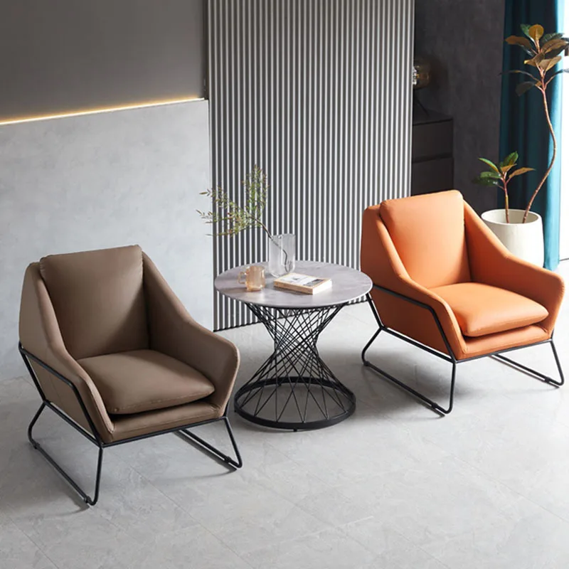 Luxury Chairs Metal Legs Leather Hand Rest Italian Design Home Room Bedroom Single Armchair Minimalist Poltrona Lounge Furniture
Luxury Chairs Metal Legs Leather Hand Rest Italian Design Home Room Bedroom Single Armchair Minimalist Poltrona Lounge Furniture