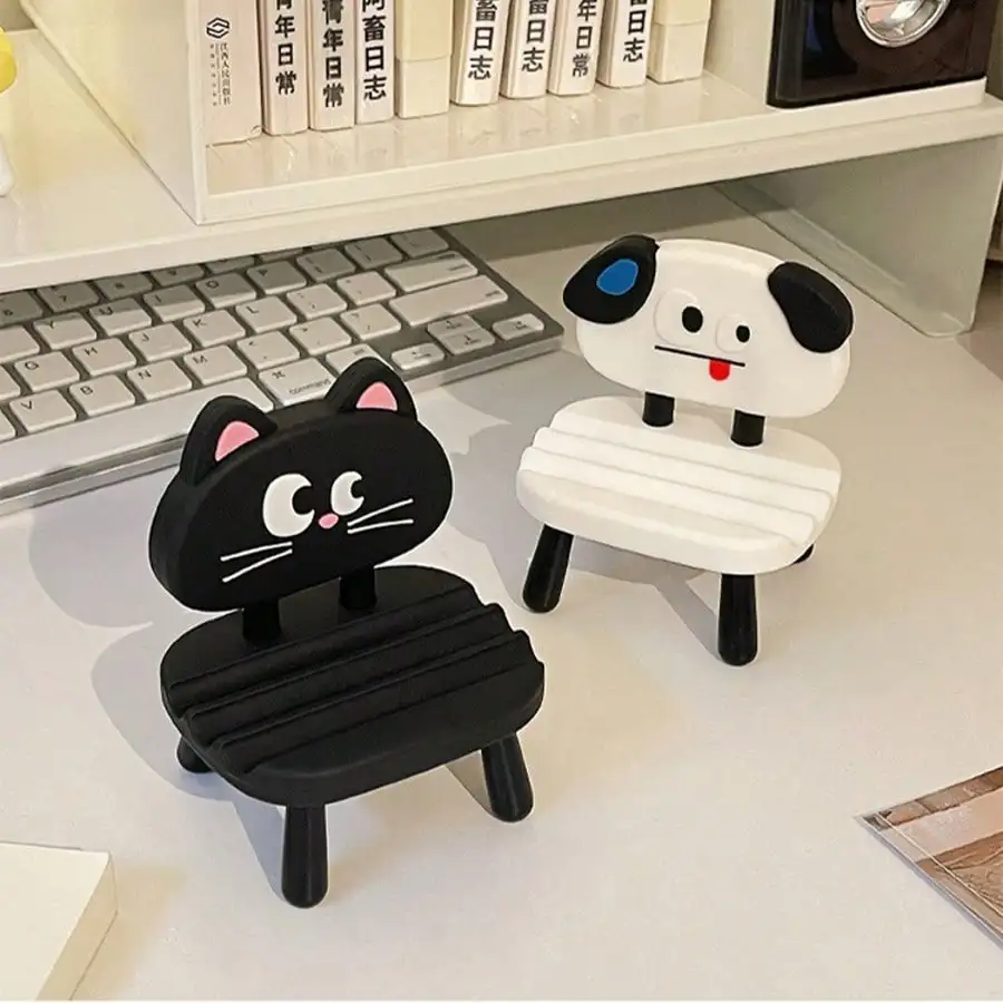 1pc Cute Desk Phone Holder, Creative Bedside Accessory, Soft Gel Phone Stand, Streaming Companion Compatible With IPhone, Android Phone, Gift For Birthday, Family, Friends Gifts Birthday Phone Accessories Strong Load-Bearing
1pc Cute Desk Phone Holder, Creative Bedside Accessory, Soft Gel Phone Stand, Streaming Companion Compatible With IPhone, Android Phone, Gift For Birthday, Family, Friends Gifts Birthday Phone Accessories Strong Load-Bearing