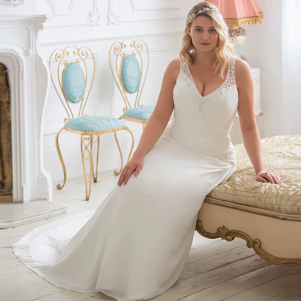 Customized Sexy Plus Size Wedding Dress Beading V-neck Sleeveless Ruched Pleats Chiffon Beach Gowns Robe De Mariage Bridal Gown
Customized Sexy Plus Size Wedding Dress Beading V-neck Sleeveless Ruched Pleats Chiffon Beach Gowns Robe De Mariage Bridal Gown