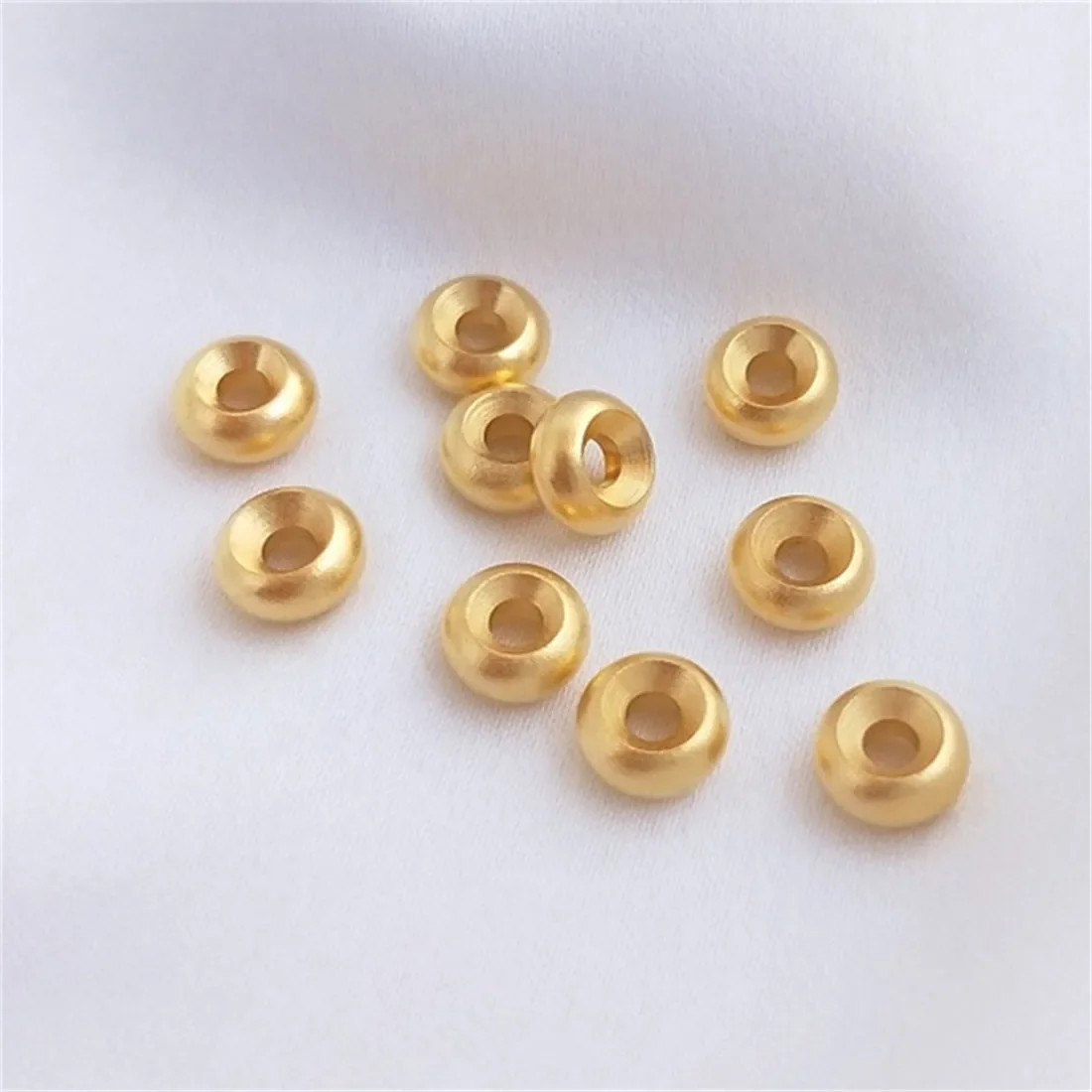 1PCS Sha Jin Wheel Beads, Separated Beads, Cultural Accessories, DIY Handmade Beaded Bracelet, Spacer Material, C131
1PCS Sha Jin Wheel Beads, Separated Beads, Cultural Accessories, DIY Handmade Beaded Bracelet, Spacer Material, C131