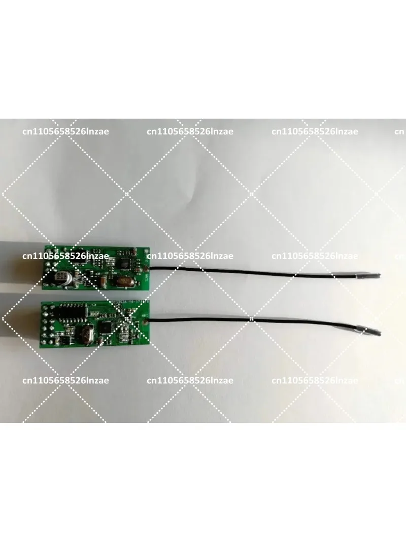 UHF Wireless Digital Audio Transmitter Transceiver Module for Audio Transmission
UHF Wireless Digital Audio Transmitter Transceiver Module for Audio Transmission