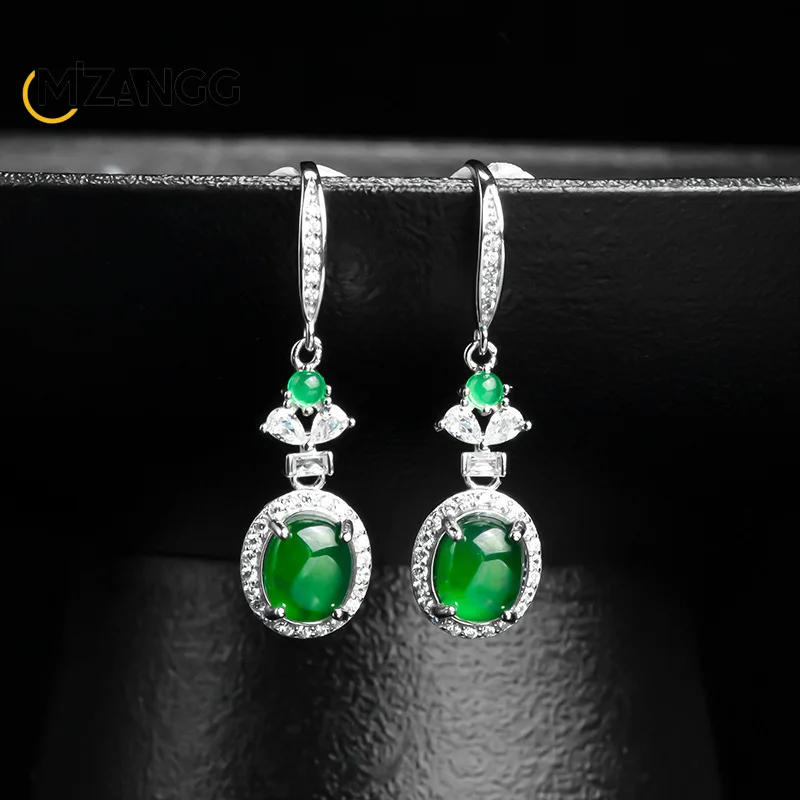 Natural A-grade Jadeite Yang Green Egg Face Earrings High-end Fashionable Ice-type Jade Earrings Ladies Exquisite Festival Gifts
Natural A-grade Jadeite Yang Green Egg Face Earrings High-end Fashionable Ice-type Jade Earrings Ladies Exquisite Festival Gifts