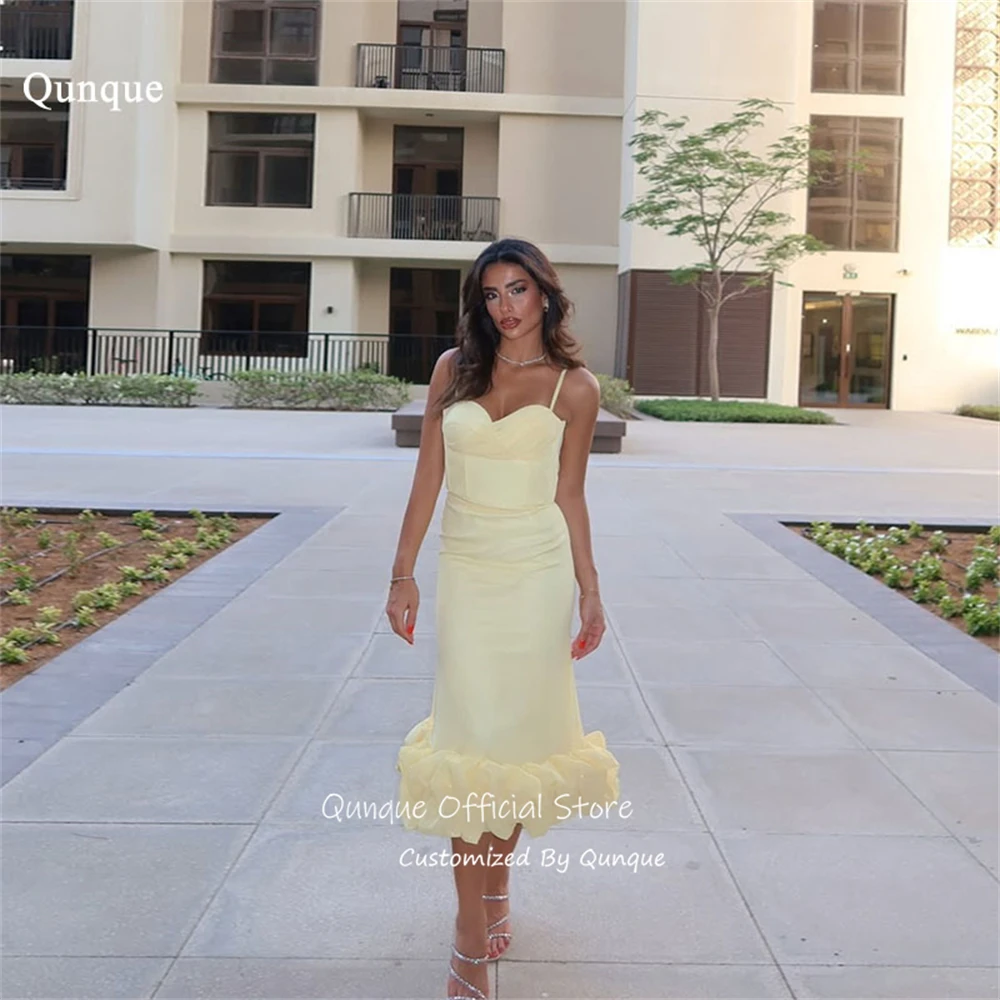Qunque Ruffled Mermaid Hem Evening Dress Yellow Satin Midi Length Prom Gowns Chic Spaghetti Straps Robes De Soirée Customized
Qunque Ruffled Mermaid Hem Evening Dress Yellow Satin Midi Length Prom Gowns Chic Spaghetti Straps Robes De Soirée Customized