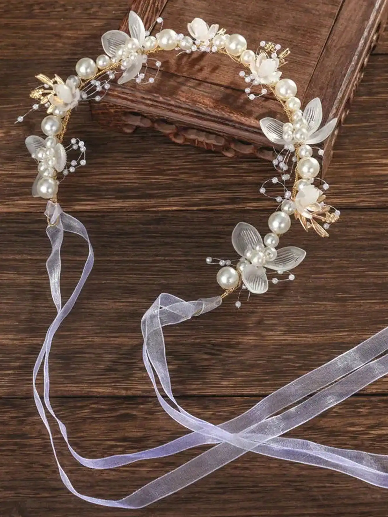 1pc Refreshing Minimalist Floral Headband, Sweet Flower Crown Headpiece For Teenage Girls
1pc Refreshing Minimalist Floral Headband, Sweet Flower Crown Headpiece For Teenage Girls