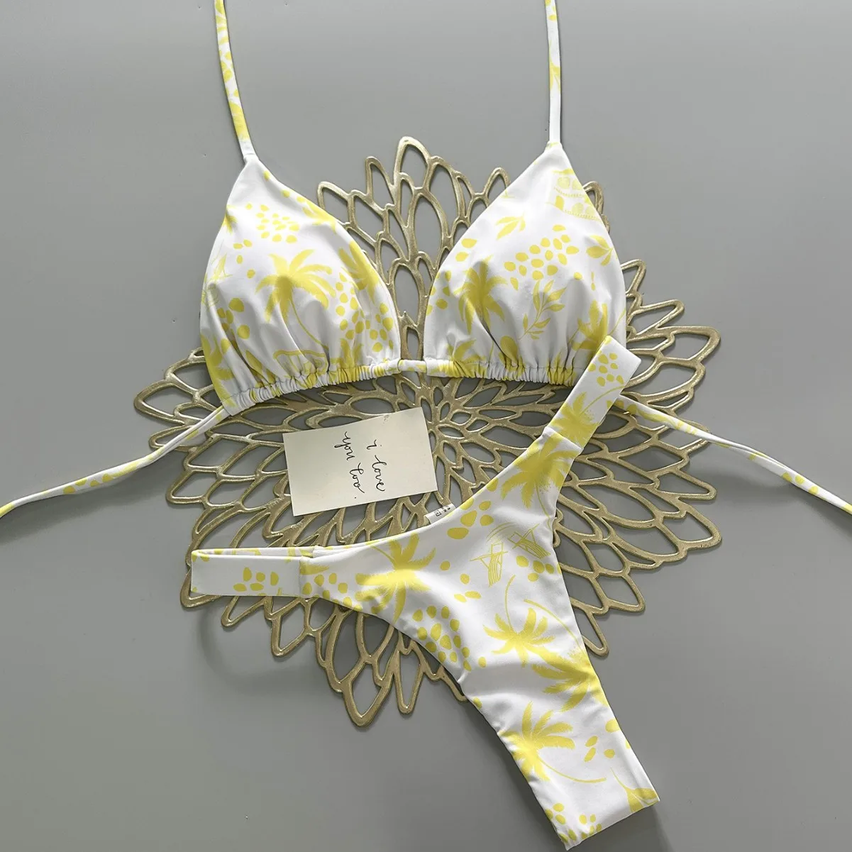 2026 New Yellow Coconut Tree Print Bikini Triangle Cup Strapless Separate Women's Swimsuit Stylish Beachwear For Ladies
2026 New Yellow Coconut Tree Print Bikini Triangle Cup Strapless Separate Women's Swimsuit Stylish Beachwear For Ladies
