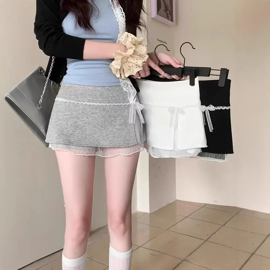Splicing Lace Edge Skirt Women's Bow Spring New High Waist Anti-light Hip-wrapped Short Skirt Pants
Splicing Lace Edge Skirt Women's Bow Spring New High Waist Anti-light Hip-wrapped Short Skirt Pants