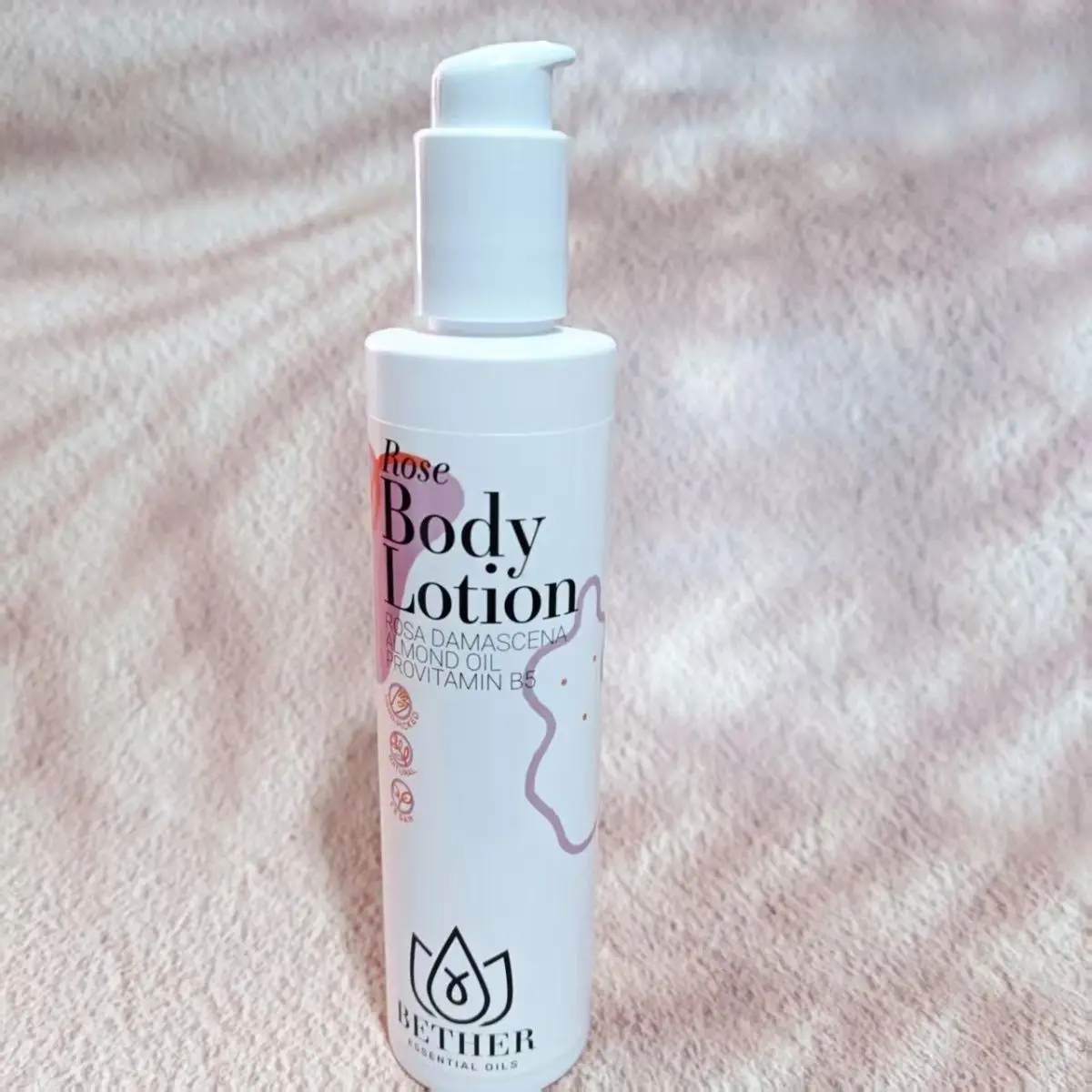 Bulgarian Rose Nourishing Body Milk 250ml - Hydrating Revival Therapy, Silky Skin Elixir, Delicate Floral Moisture Lock
Bulgarian Rose Nourishing Body Milk 250ml - Hydrating Revival Therapy, Silky Skin Elixir, Delicate Floral Moisture Lock